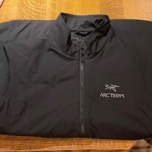 Arc’teryx men’s Vest!